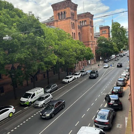 Daire Zentrale Im Herzen Von